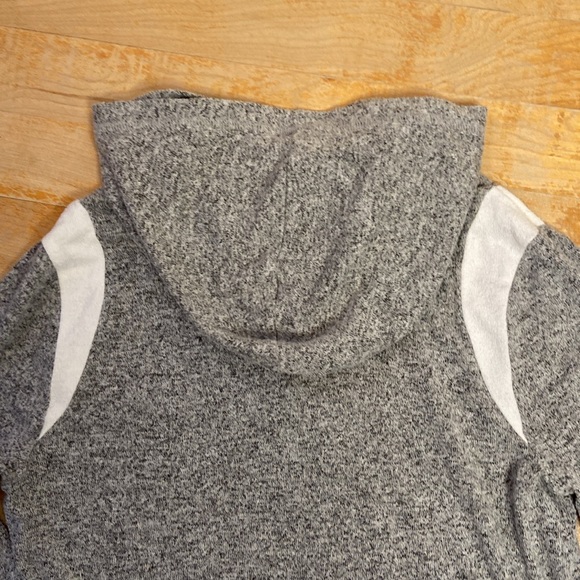 🌺 OLD NAVY Soft Cozy Lightweight Hoodie - Picture 9 of 10